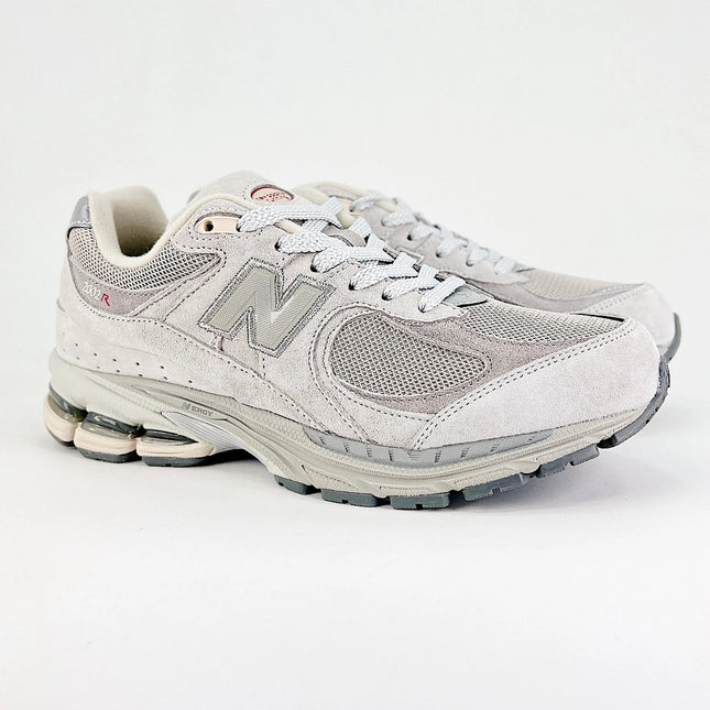 New Balance 2002R sur le site sneakbox